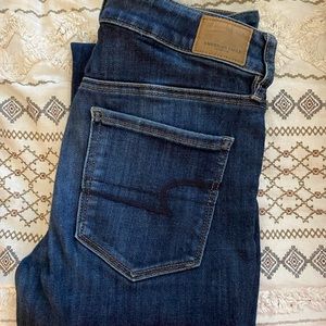 Dark Wash American Eagle Jeans